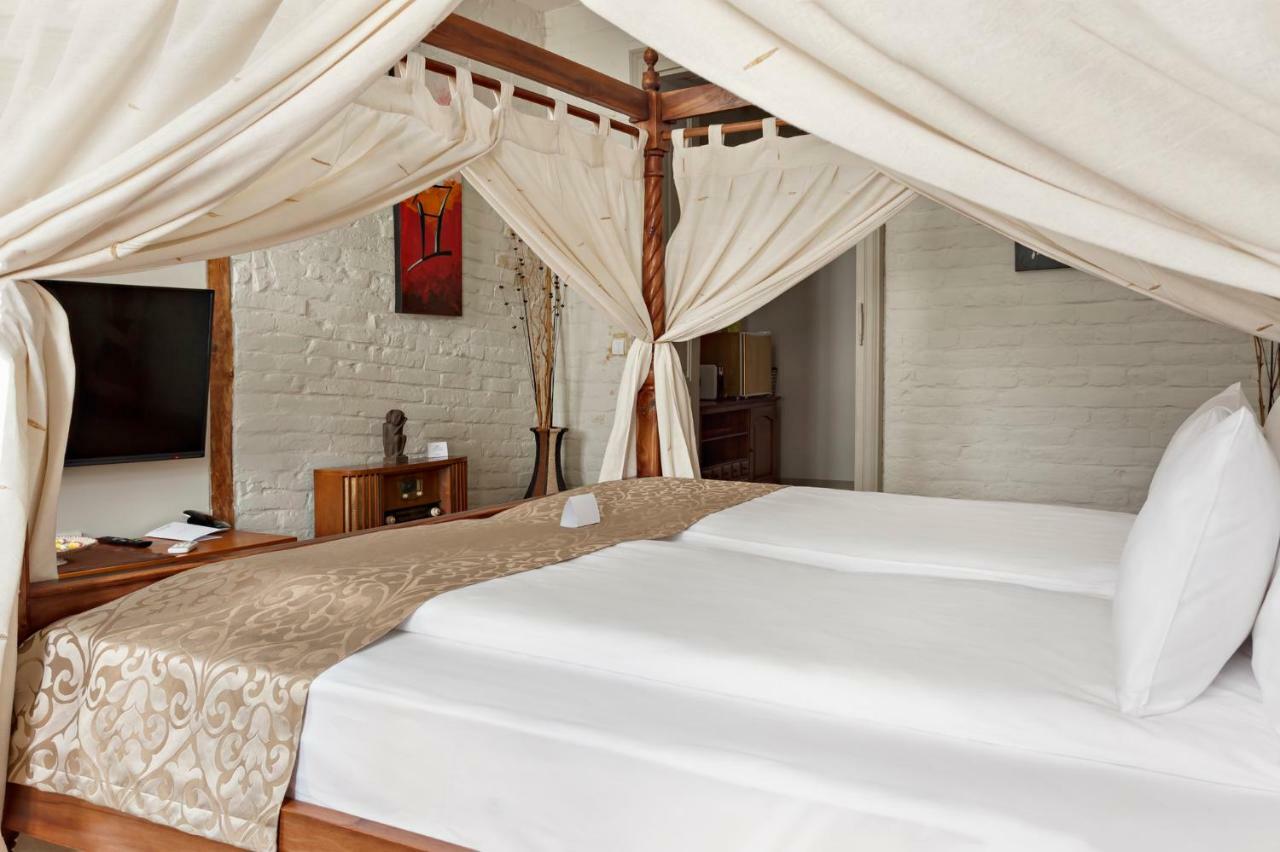 Superb Luxury Suites Belgrado Buitenkant foto